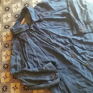 CJ BANKS 1X denim blouse